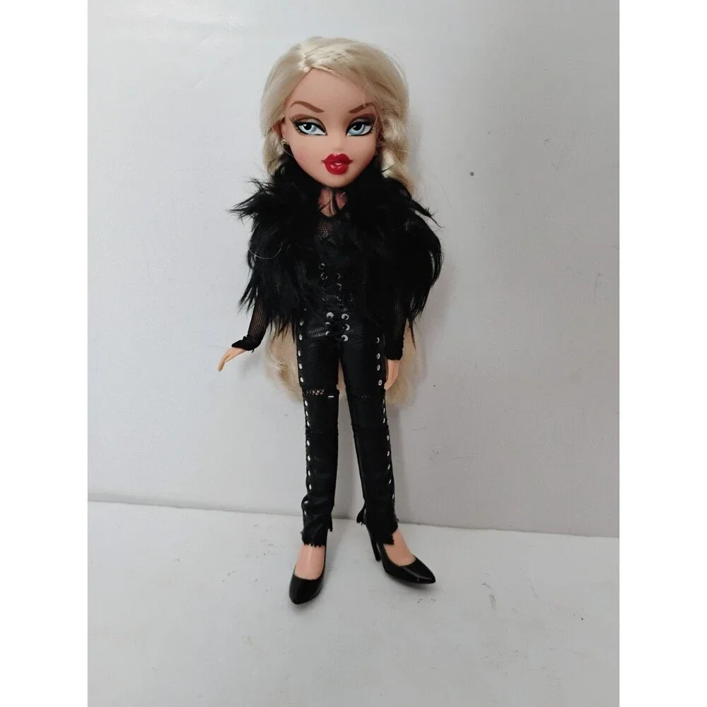 Bratz Cloe Designer Hayden Williams MGA 2018 Collaboration Doll Toy